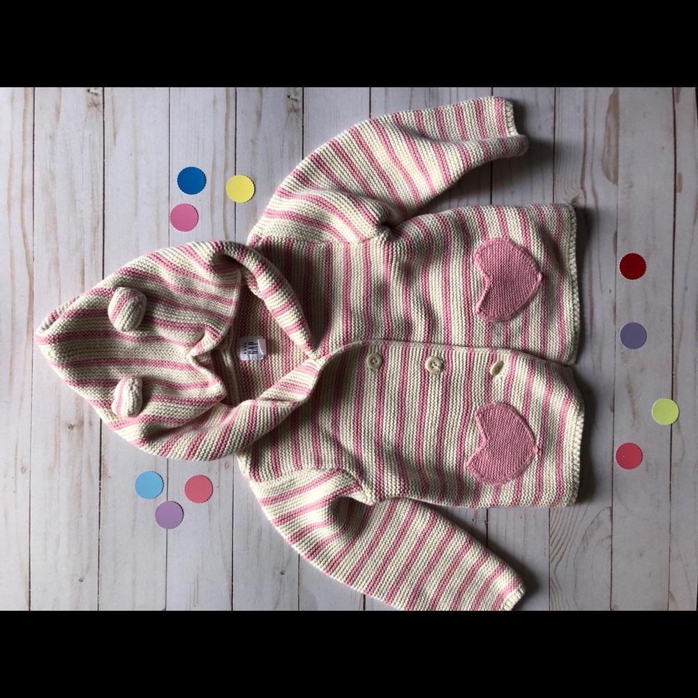 Gap 18-24 m button up sweater